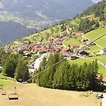 Haus Pinzger Apartamento Fendels