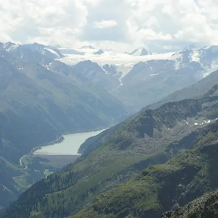 Haus Pinzger * Fendels