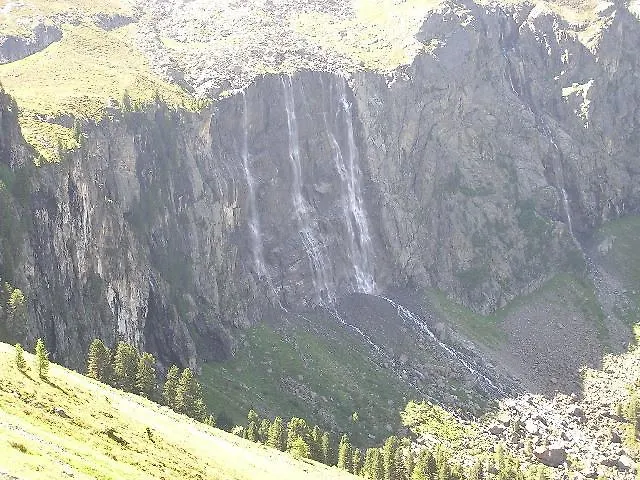 Апартаменты Haus Pinzger